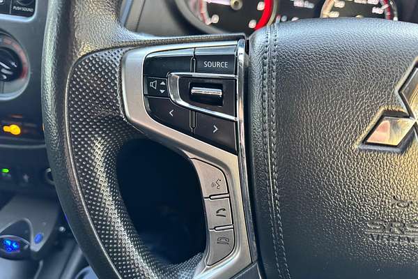 2020 Mitsubishi Triton GLX ADAS MR 4X4