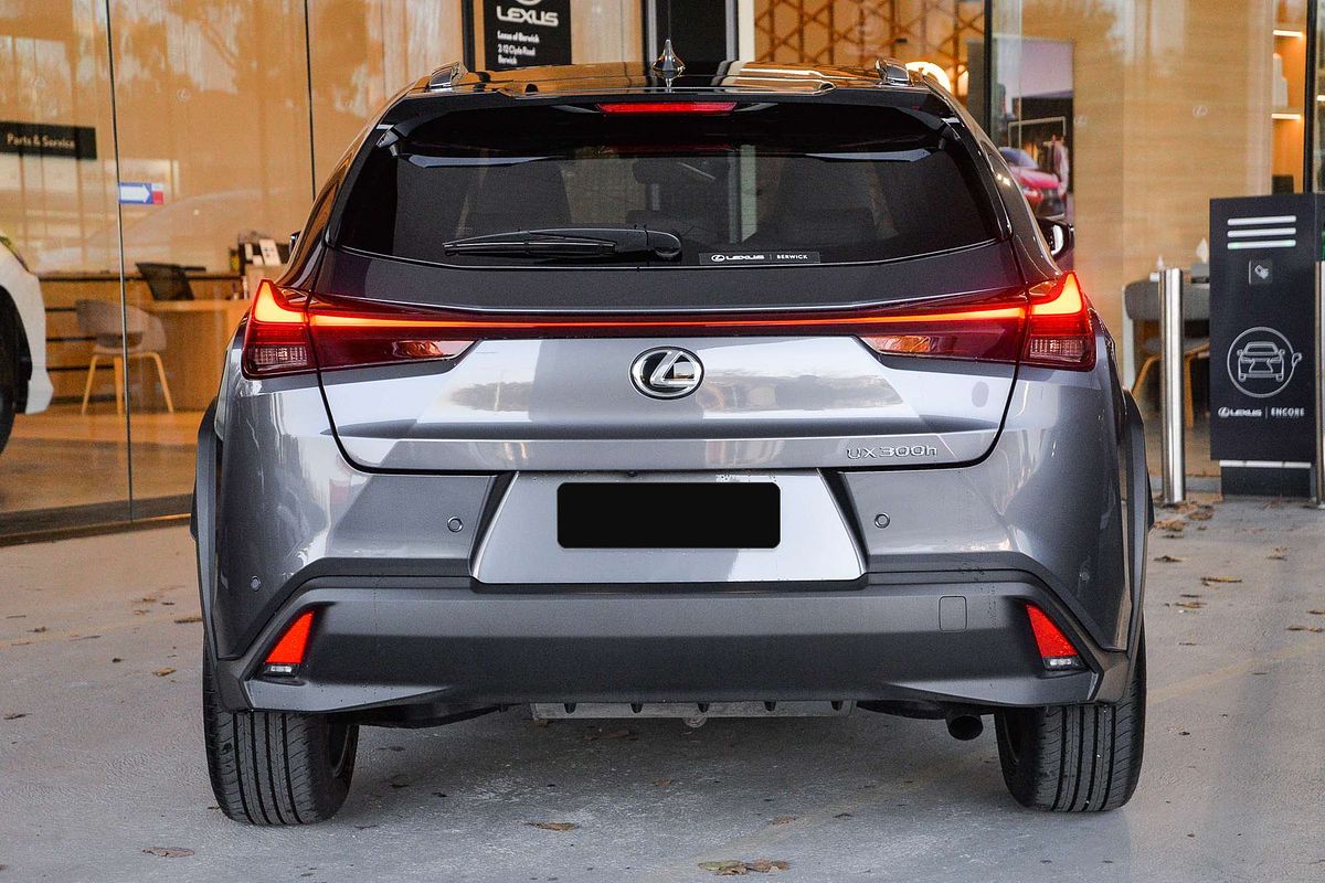 2024 Lexus UX UX300h Sport Luxury MZAH11R