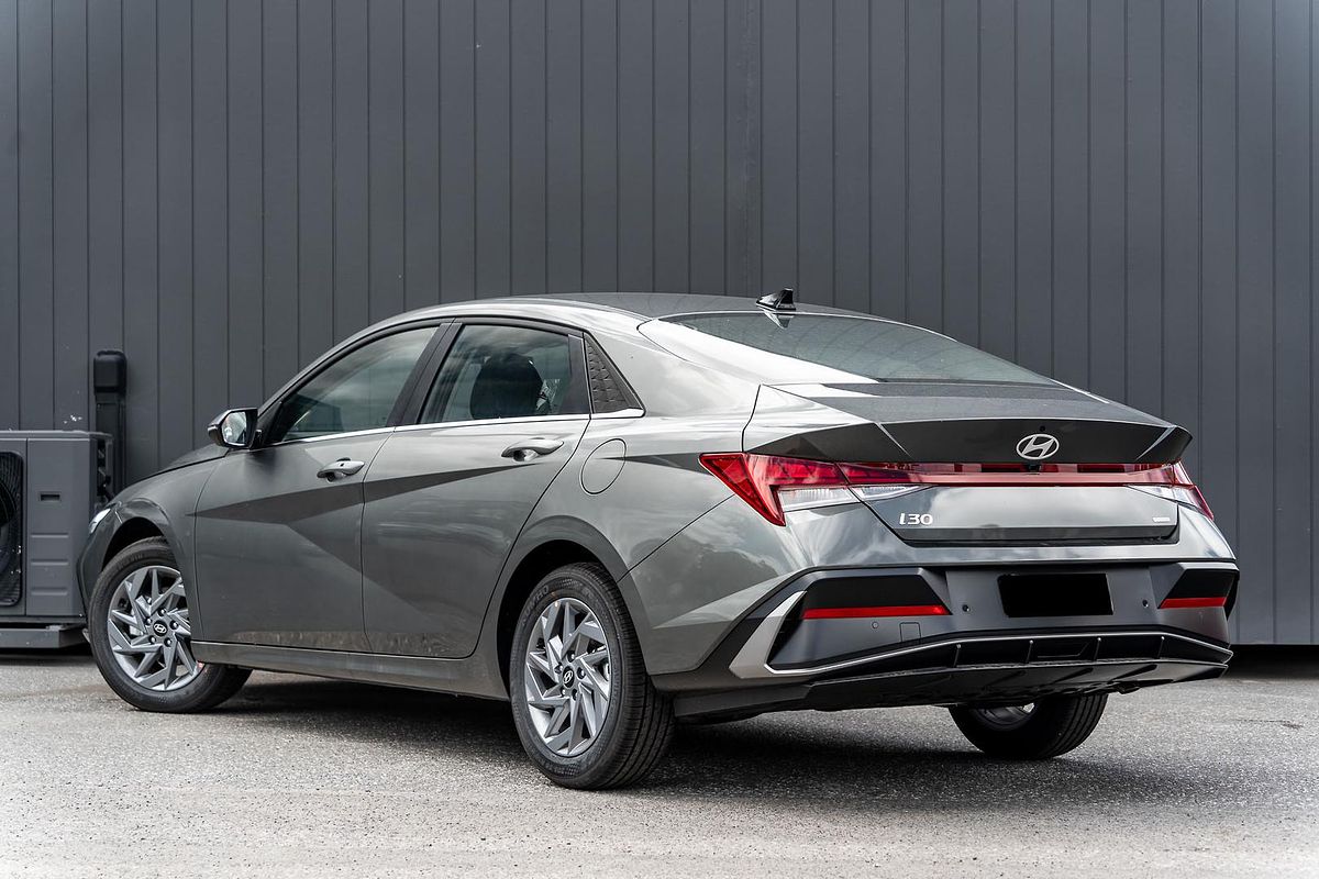 2025 Hyundai i30 Elite Hybrid CN7.V2
