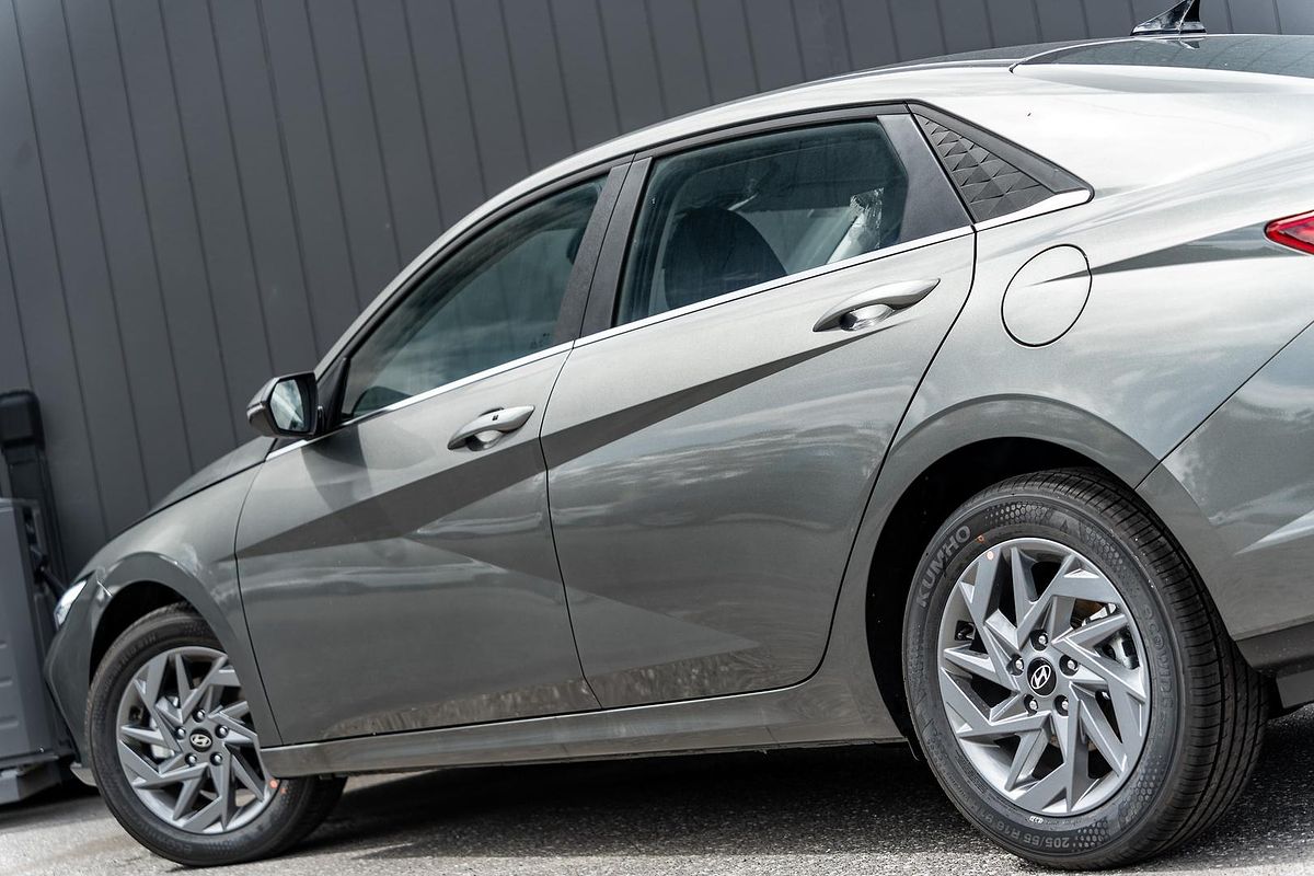 2025 Hyundai i30 Elite Hybrid CN7.V2