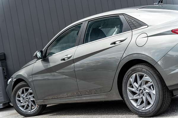 2025 Hyundai i30 Elite Hybrid CN7.V2