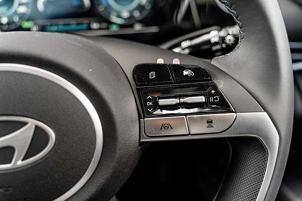 2025 Hyundai i30 Elite Hybrid CN7.V2