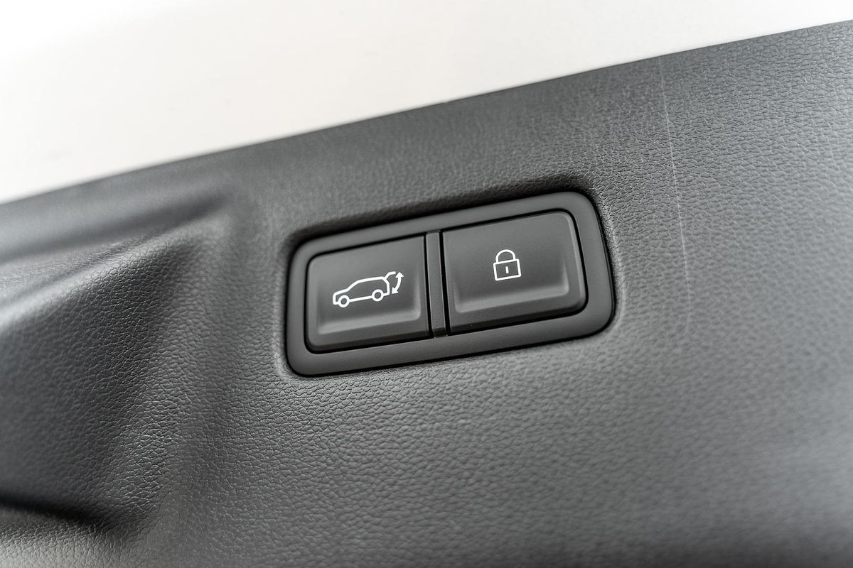 2025 Hyundai Santa Fe Hybrid Elite MX5.V1
