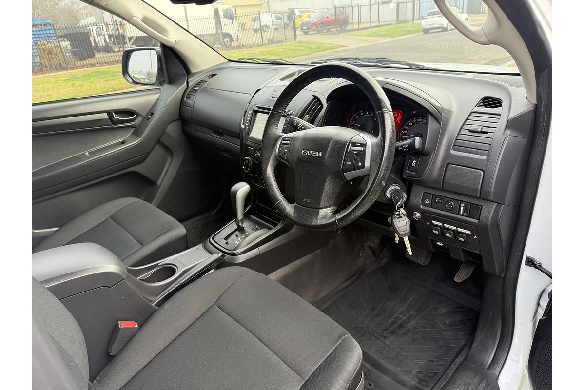 2019 Isuzu D-MAX SX High Ride Rear Wheel Drive
