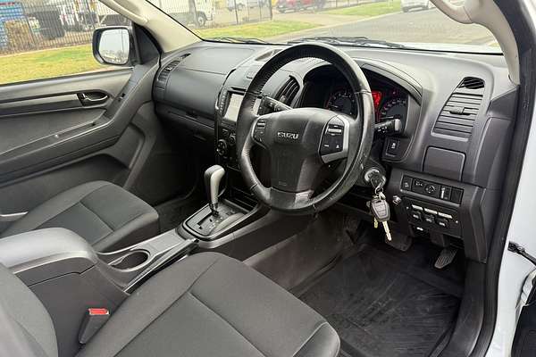 2019 Isuzu D-MAX SX High Ride Rear Wheel Drive