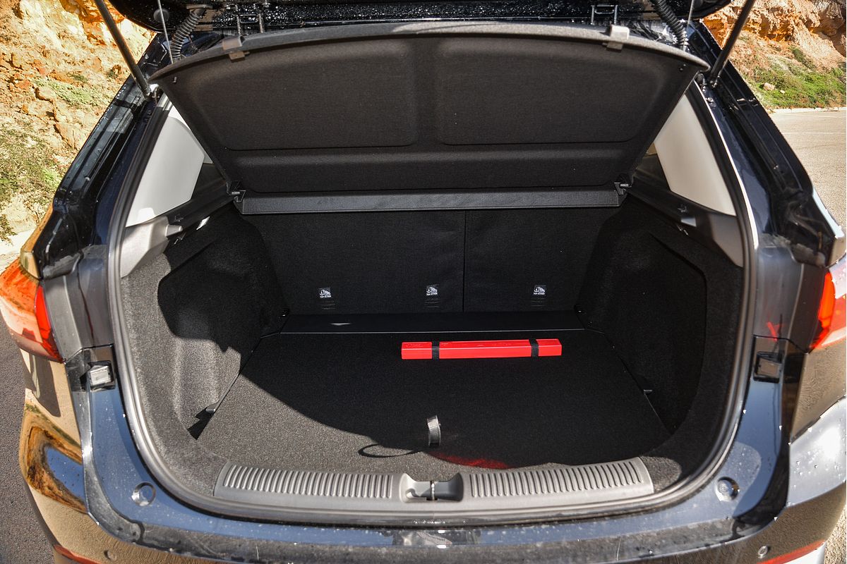 2025 MG ZS Essence ZS32