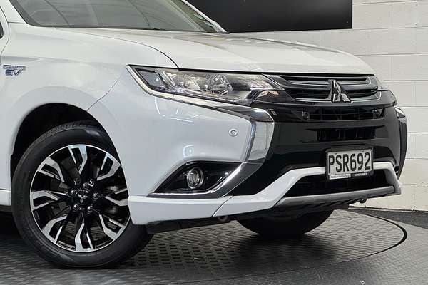 2017 Mitsubishi Outlander PHEV XLS 4WD AUTO