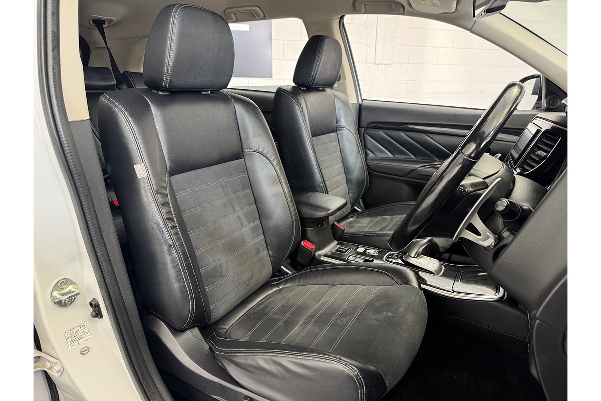 2017 Mitsubishi Outlander PHEV XLS 4WD AUTO