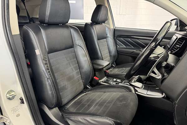 2017 Mitsubishi Outlander PHEV XLS 4WD AUTO
