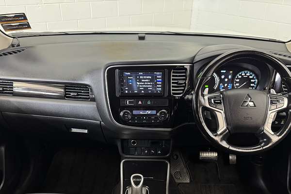 2017 Mitsubishi Outlander PHEV XLS 4WD AUTO
