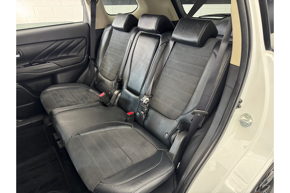 2017 Mitsubishi Outlander PHEV XLS 4WD AUTO