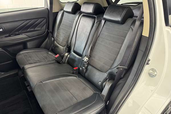 2017 Mitsubishi Outlander PHEV XLS 4WD AUTO