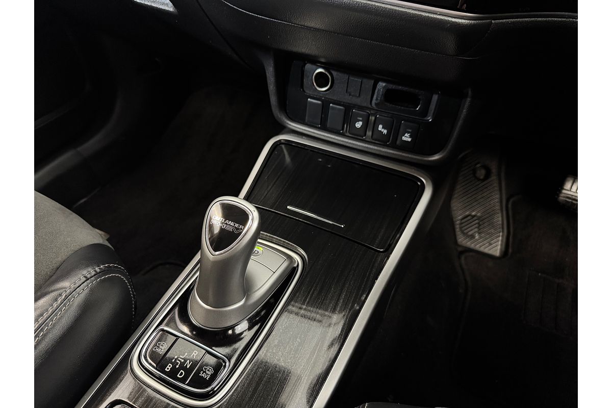 2017 Mitsubishi Outlander PHEV XLS 4WD AUTO