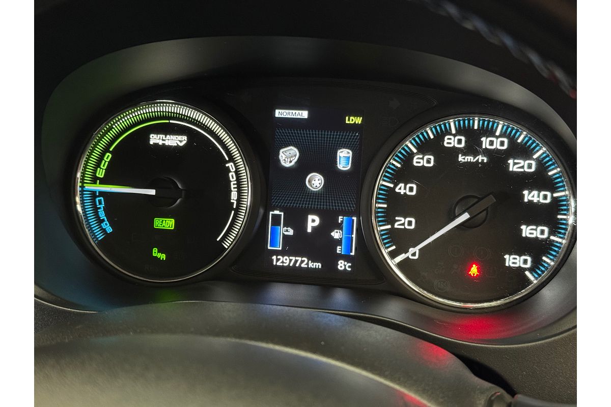2017 Mitsubishi Outlander PHEV XLS 4WD AUTO