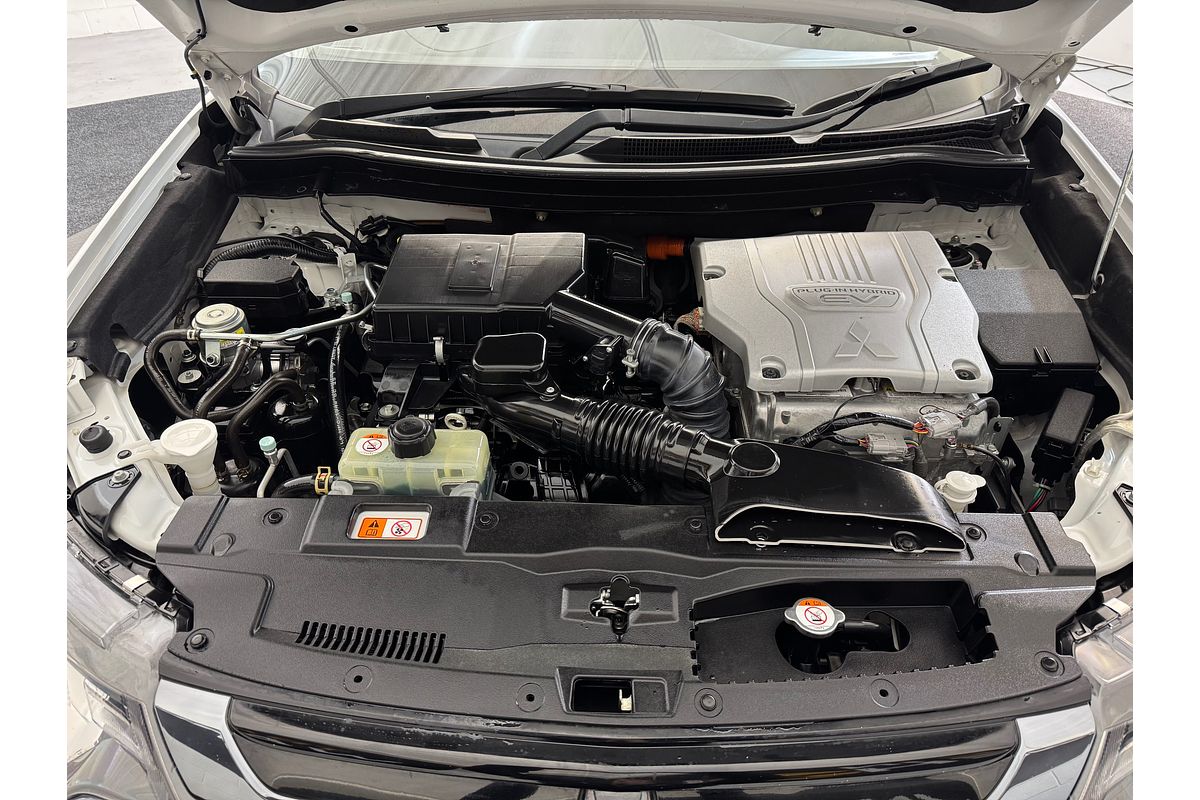 2017 Mitsubishi Outlander PHEV XLS 4WD AUTO