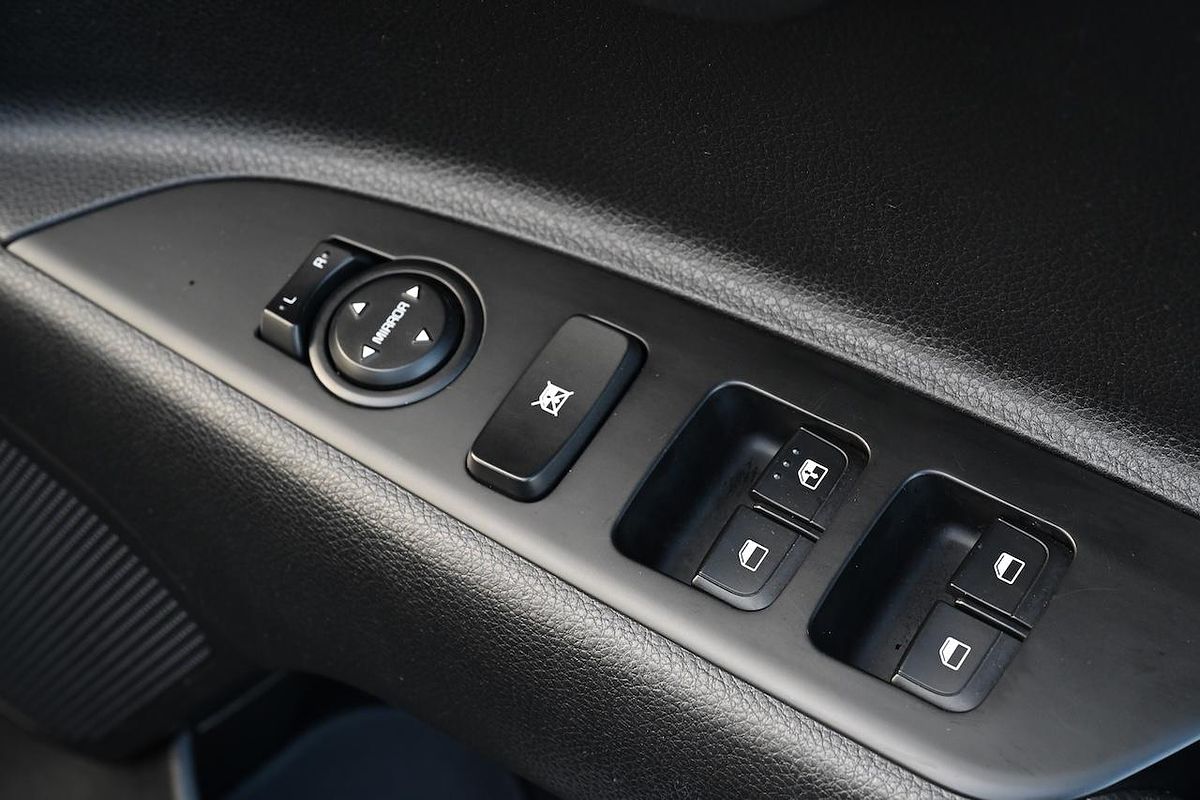 2022 Kia Stonic S YB
