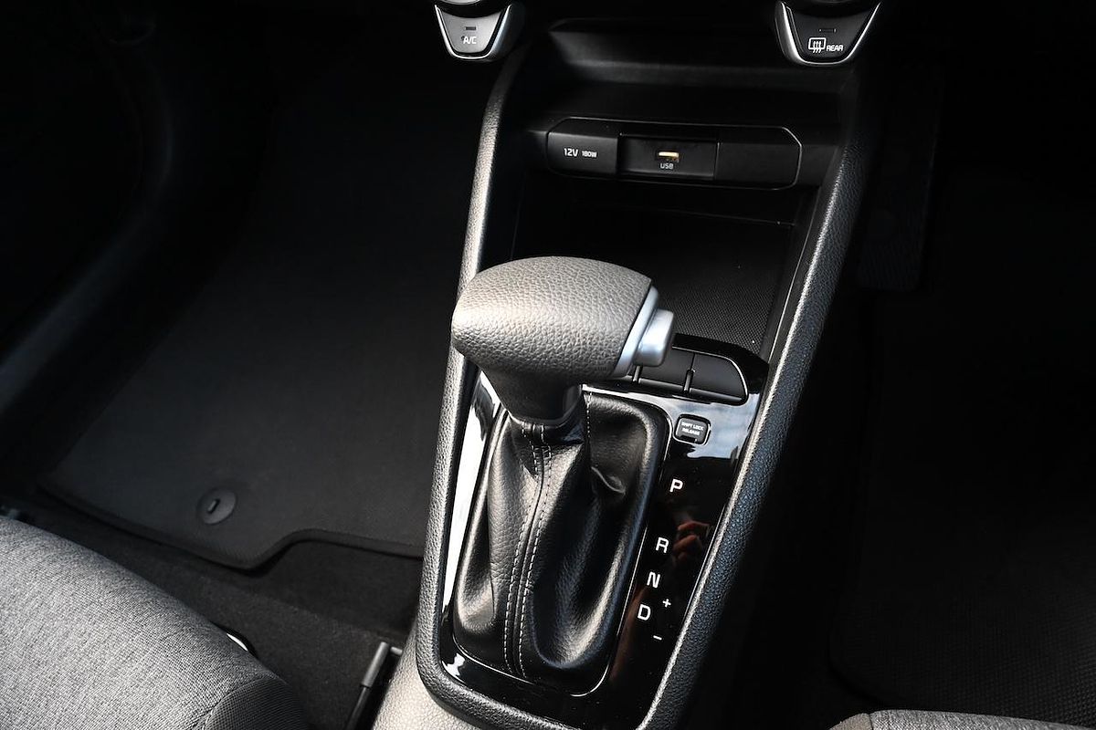 2022 Kia Stonic S YB