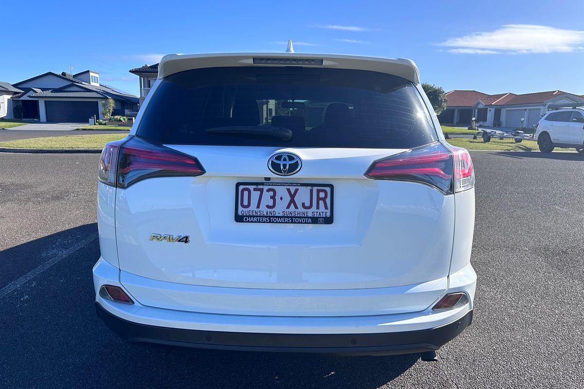 2017 Toyota RAV4 GX ZSA42R