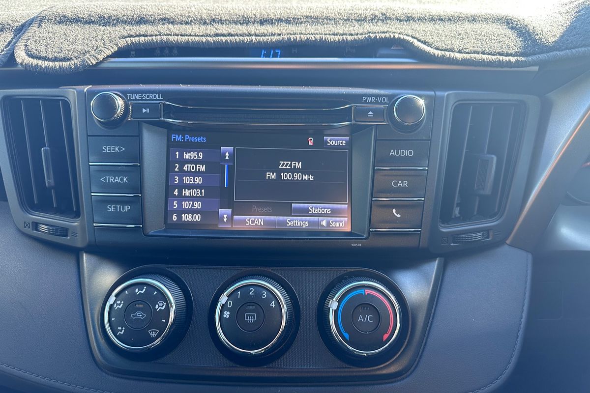 2017 Toyota RAV4 GX ZSA42R