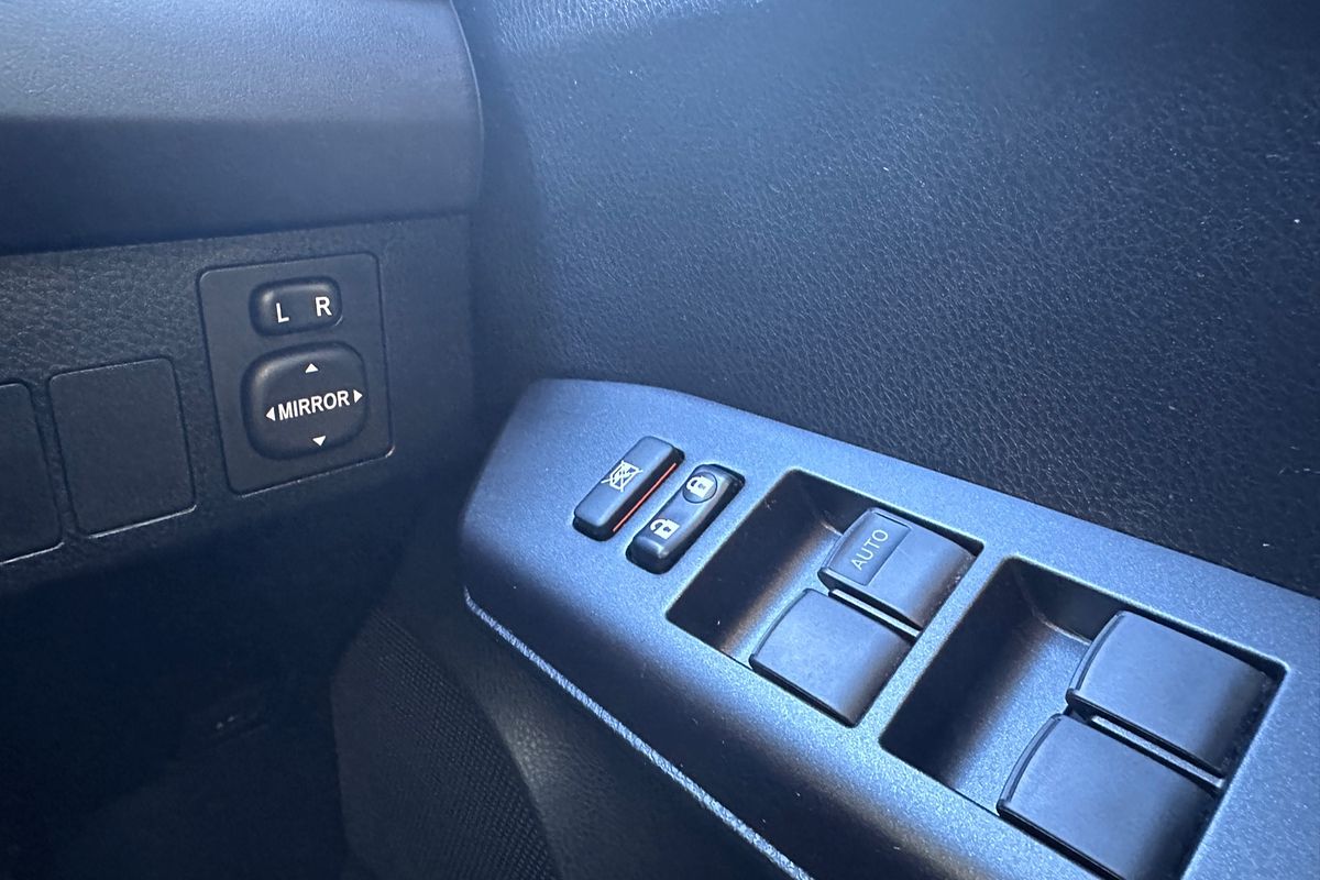 2017 Toyota RAV4 GX ZSA42R
