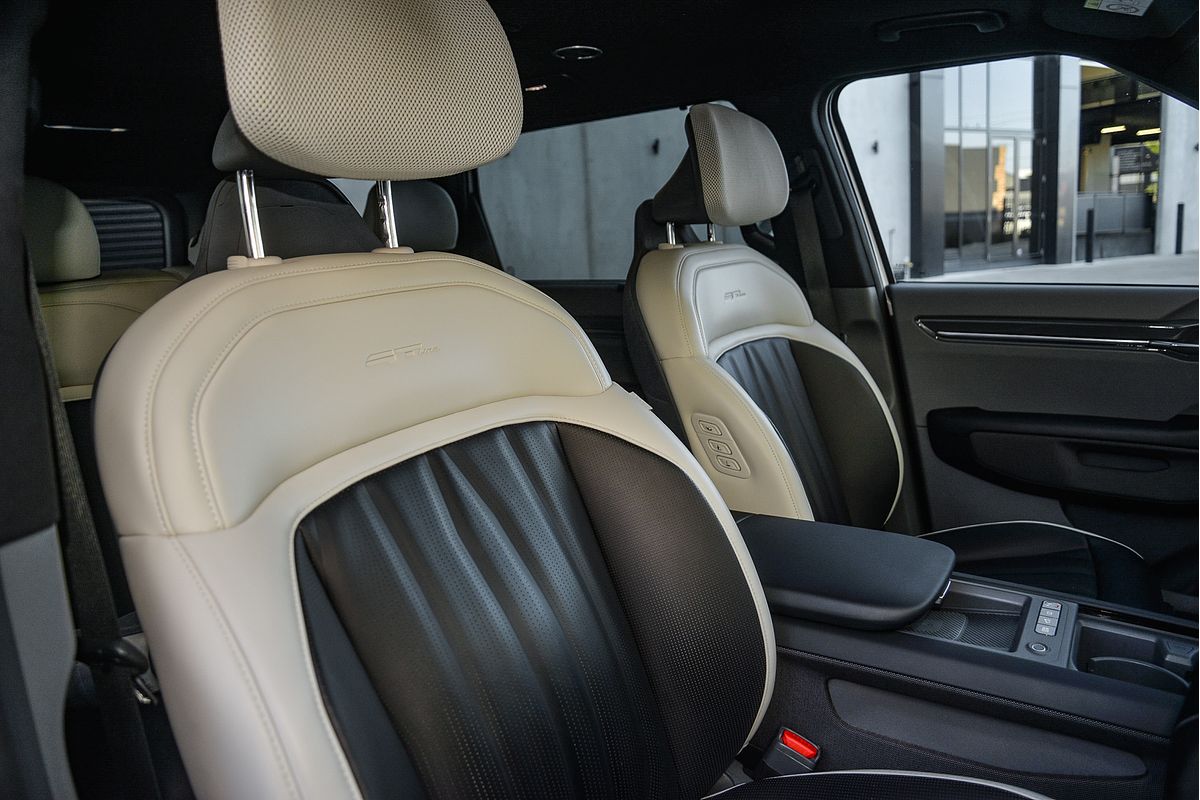 2023 Kia EV9 GT-Line MV