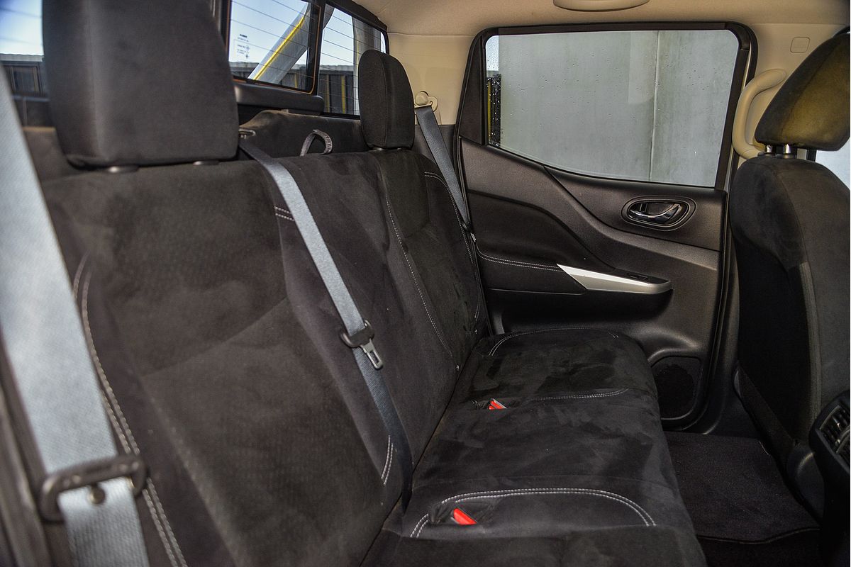 2019 Nissan Navara ST D23 Series 4 4X4