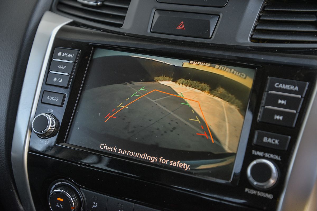 2019 Nissan Navara ST D23 Series 4 4X4