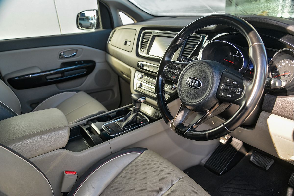 2017 Kia Carnival SLi YP