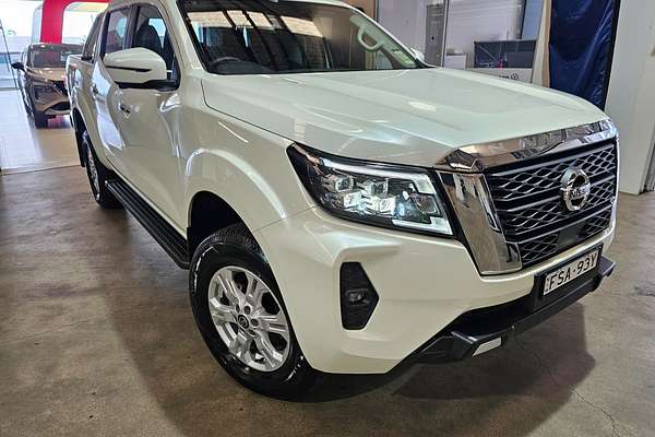 2024 Nissan Navara ST D23 4X4