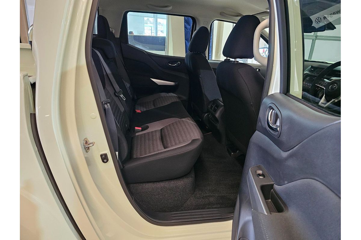 2024 Nissan Navara ST D23 4X4