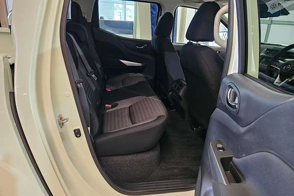 2024 Nissan Navara ST D23 4X4