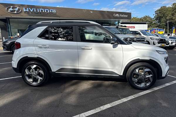 2022 Hyundai Venue Elite QX.V4