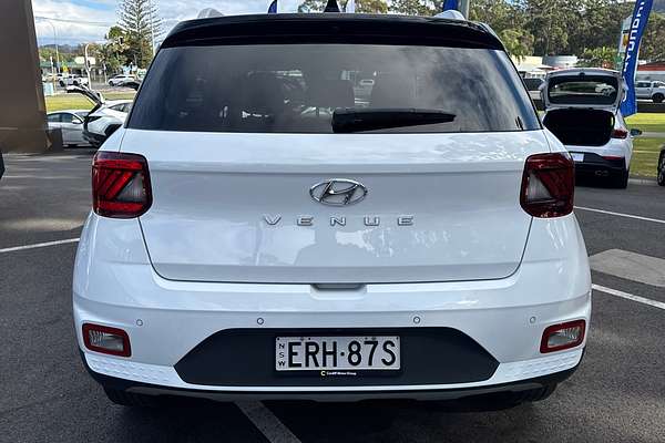 2022 Hyundai Venue Elite QX.V4