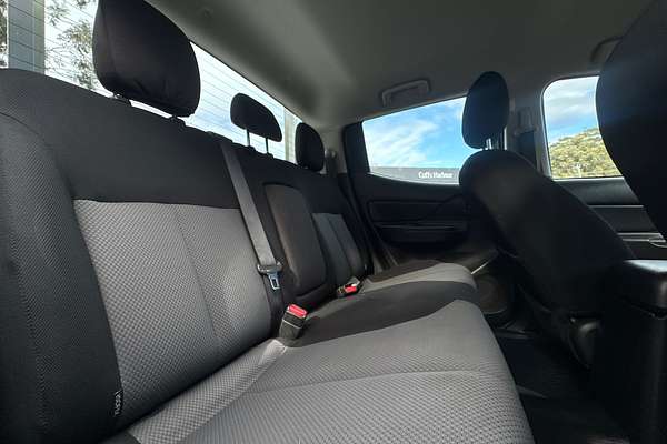 2021 Mitsubishi Triton GLX MR 4X4
