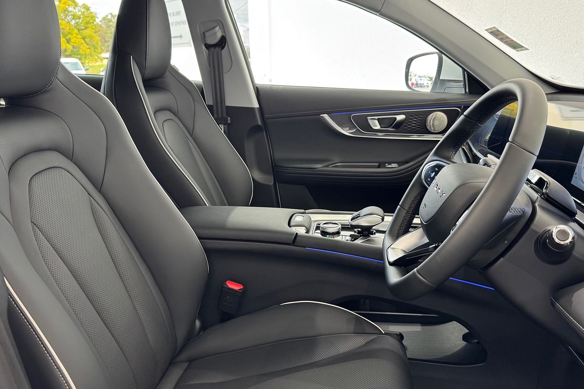 2025 Chery Tiggo 7 Super Hybrid Ultimate T32