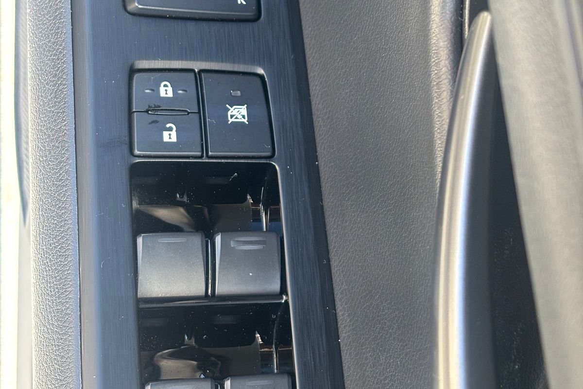 2019 Lexus UX UX200 F Sport MZAA10R