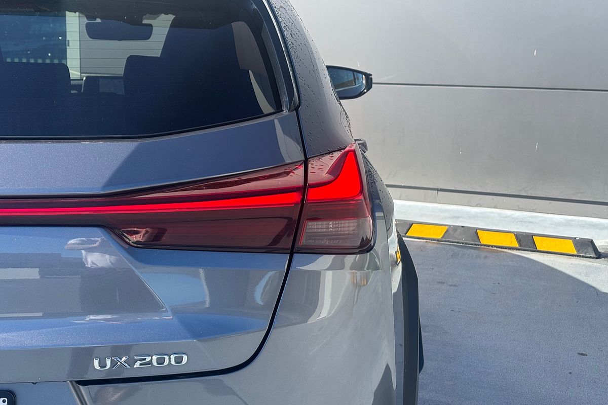 2019 Lexus UX UX200 F Sport MZAA10R