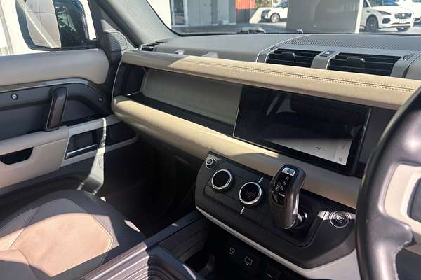 2021 Land Rover Defender 110 P400 X-Dynamic HSE L663
