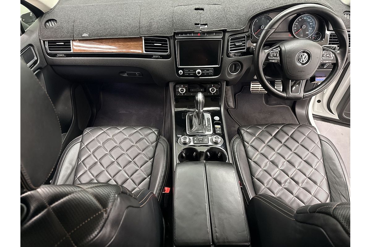 2016 Volkswagen Touareg Wolfsburg Edition 7P