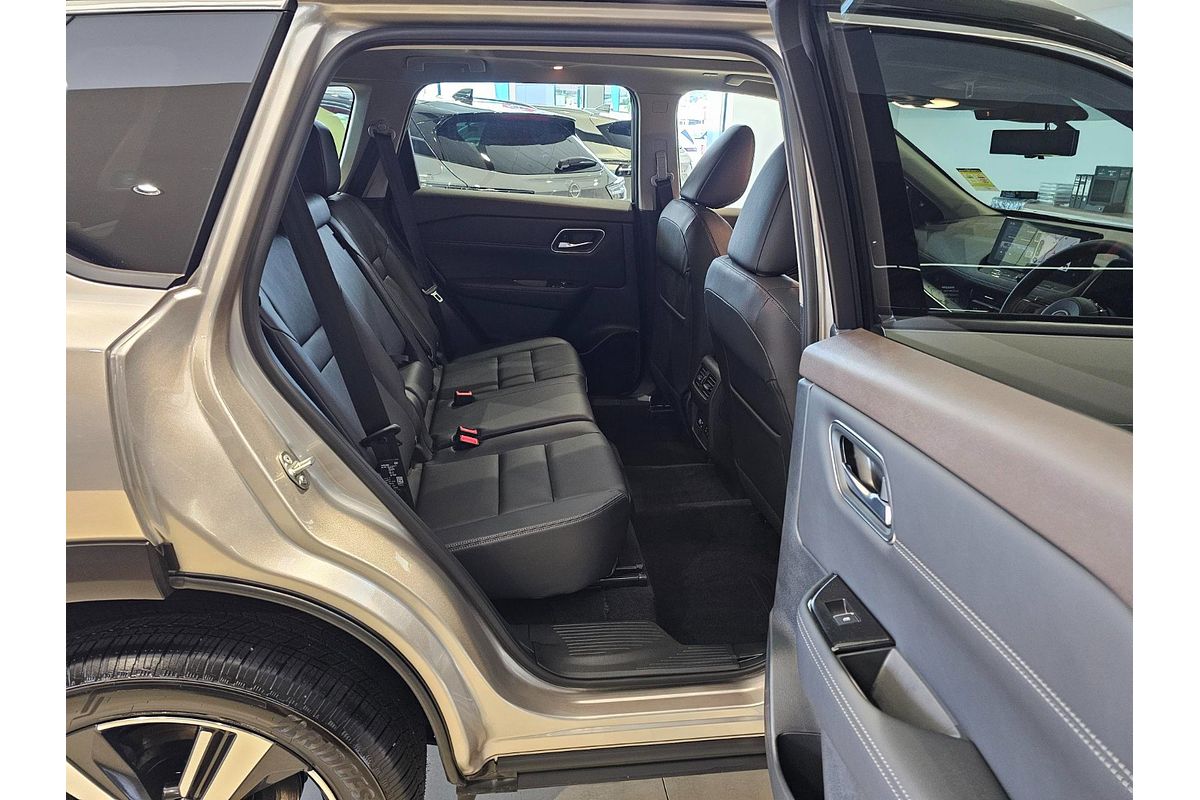 2025 Nissan X-TRAIL Ti e-POWER T33