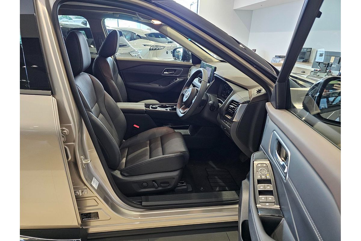 2025 Nissan X-TRAIL Ti e-POWER T33