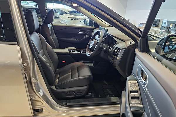 2025 Nissan X-TRAIL Ti e-POWER T33