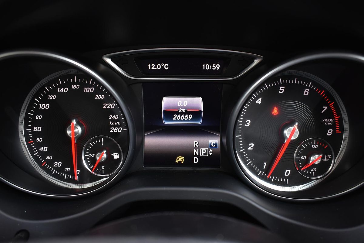 2017 Mercedes-Benz GLA-Class GLA180 X156