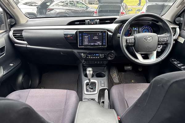 2020 Toyota Hilux SR5 GUN126R 4X4