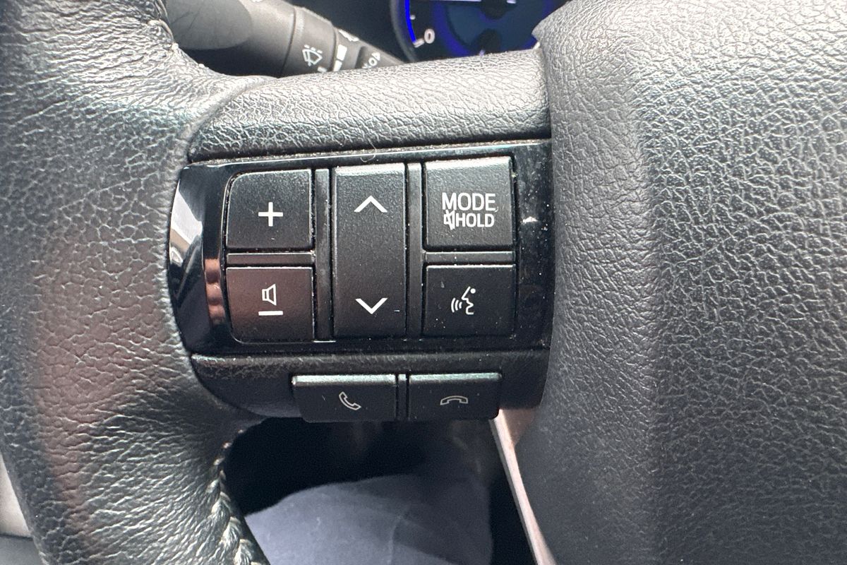 2020 Toyota Hilux SR5 GUN126R 4X4