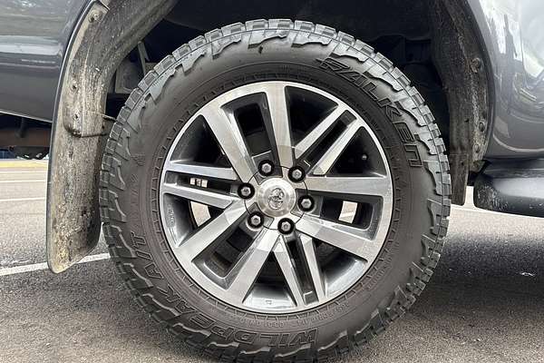 2020 Toyota Hilux SR5 GUN126R 4X4