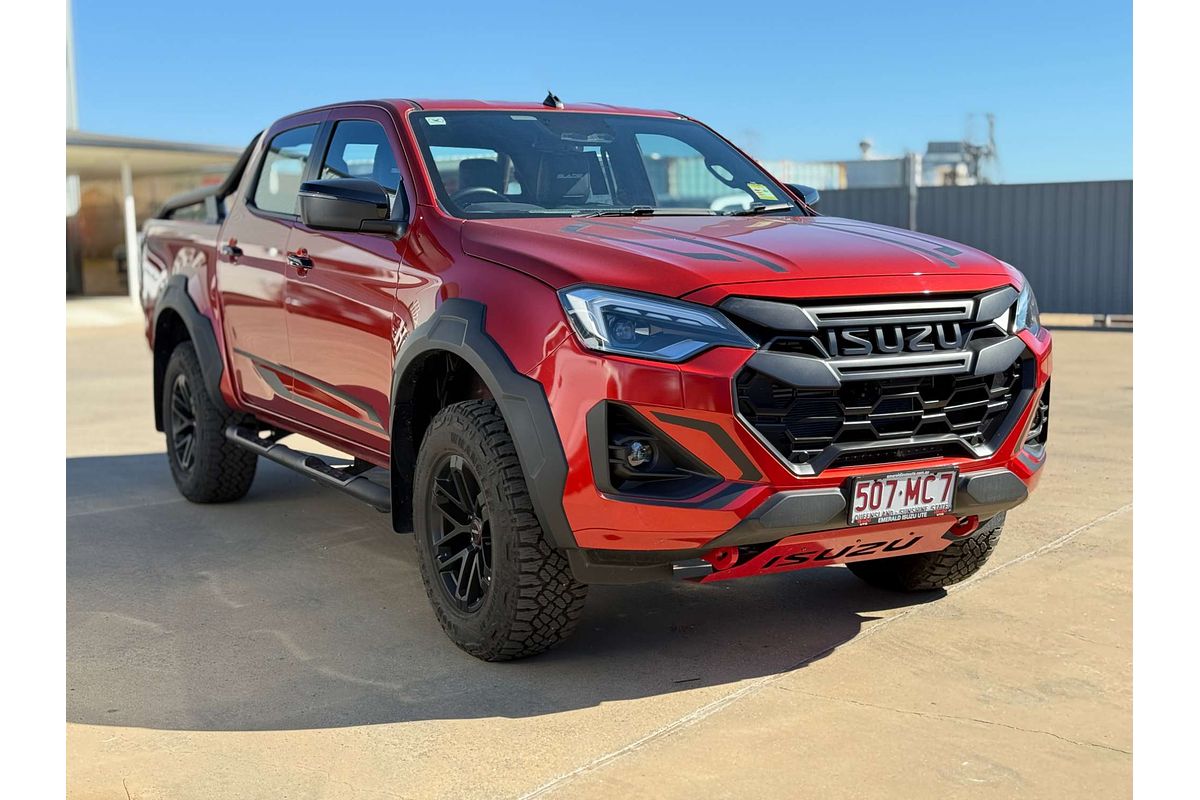 2024 Isuzu D-MAX BLADE 4X4