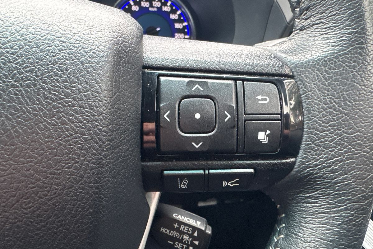 2020 Toyota Hilux SR5 GUN126R 4X4