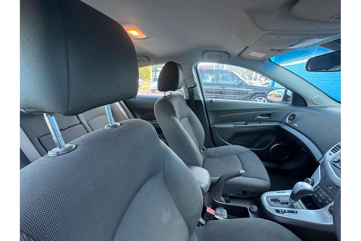 2013 Holden Cruze CD JH Series II