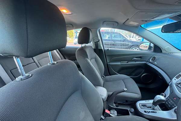 2013 Holden Cruze CD JH Series II